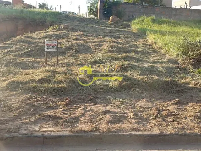 Terreno com 211m², à venda, no bairro Residencial Cittá Di Firenze em Campinas