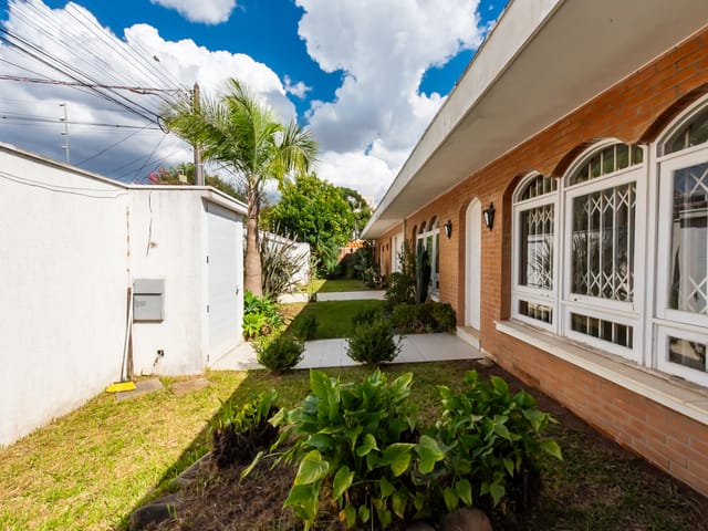 Terreno com 842m², à venda, no bairro Santa Quitéria em Curitiba