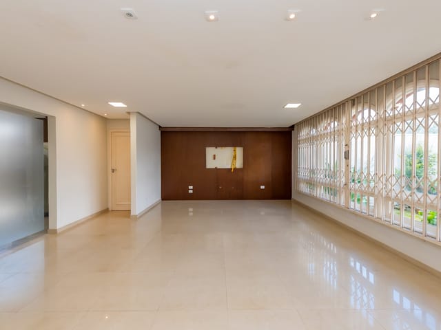 Terreno com 842m², à venda, no bairro Santa Quitéria em Curitiba