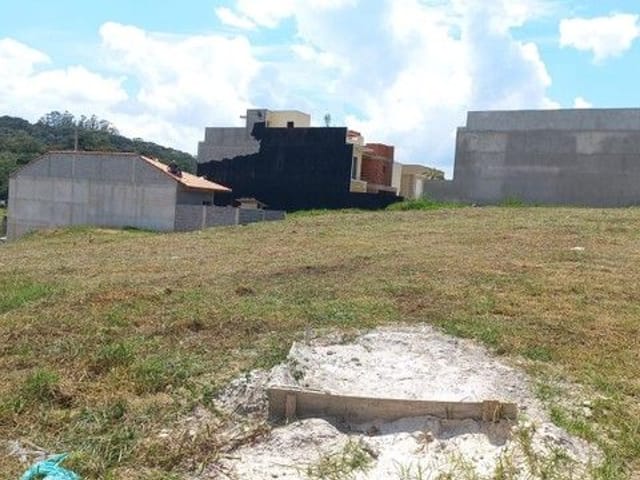 Terreno com 135m², à venda, no bairro Lageadinho em Cotia