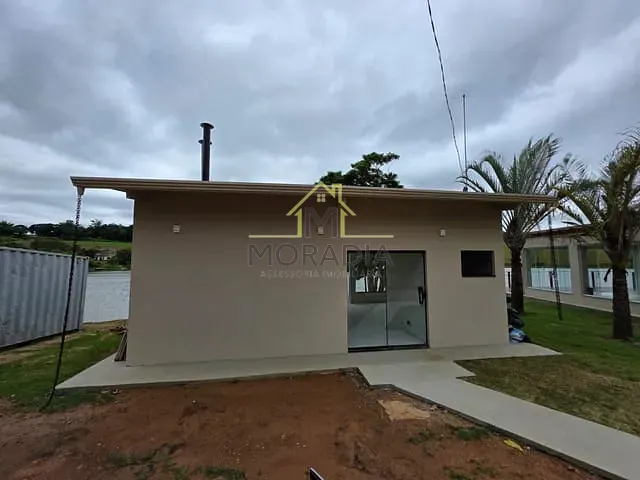 Terreno com 331m², à venda, no bairro Residencial Moinho de Vento em Guaxupé