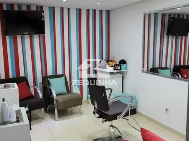 Terreno com 330m², à venda, no bairro Umuarama em Osasco