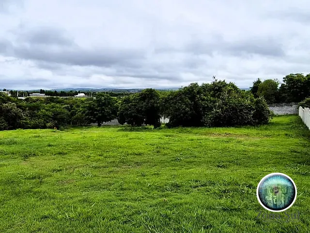 Terreno com 1250m², à venda, no bairro Residencial Fazenda São José em Salto de Pirapora