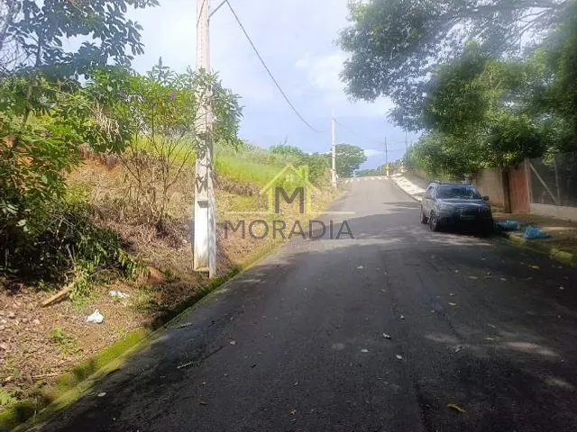 Terreno com 447m², à venda, no bairro Jardim Agenor de Lima em Guaxupé