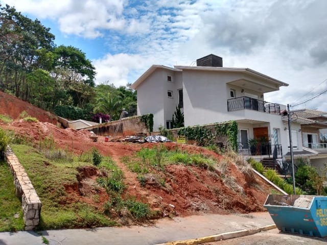 Foto do Terreno - Terreno à venda 558M², Centro, Itajubá - MG | Condomínio João Luiz | MOHALLEM e LOPES CORRETAGEM E ADMINISTRACAO DE IMOVEIS LTDA