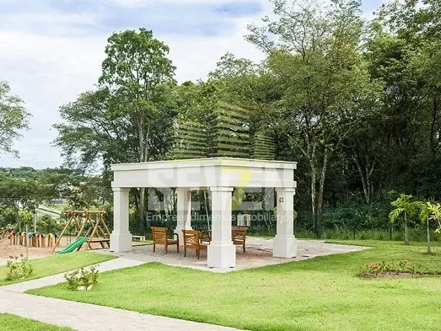 Terreno com 511m², à venda, no bairro Jardim Shangri-Lá em Bauru