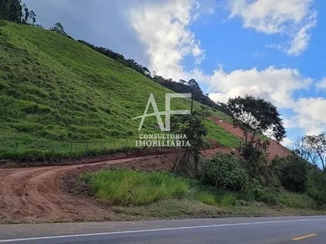 Terreno com 5000m², à venda, no bairro Pouso Alto em Natividade da Serra