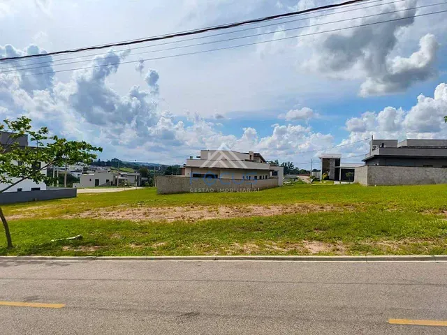 Terreno com 368m², à venda, no bairro Residencial Villagio Azzure em Itupeva