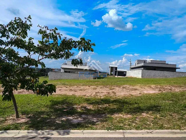 Terreno com 368m², à venda, no bairro Residencial Villagio Azzure em Itupeva