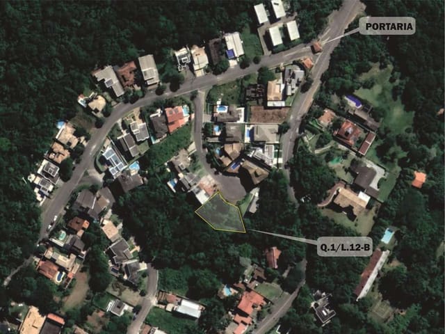 Terreno com 622m², à venda, no bairro Chácara Moinho Velho em Carapicuíba