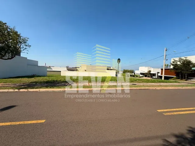 Terreno com 448m², à venda, no bairro Residencial Estoril Premium em Bauru