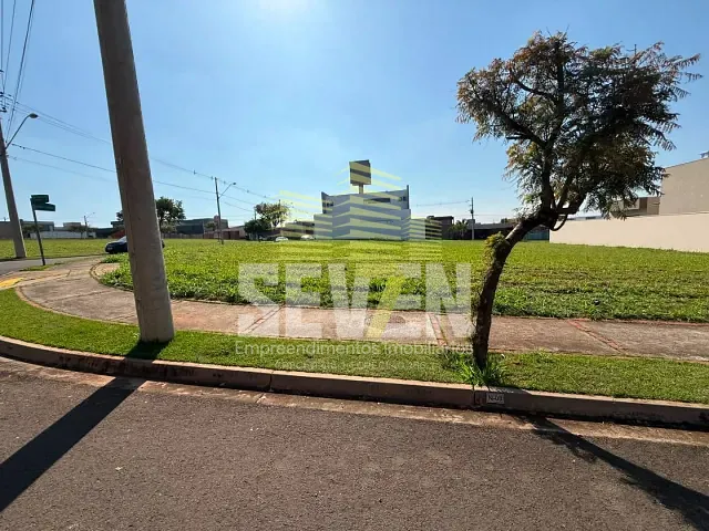 Terreno com 448m², à venda, no bairro Residencial Estoril Premium em Bauru
