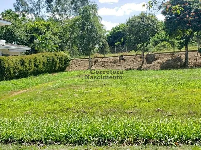 Terreno com 692m², à venda, no bairro Jardim Paraíba em Jacareí
