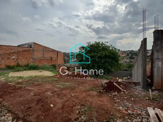 Terreno com 448m², à venda, no bairro Sabará III em Londrina