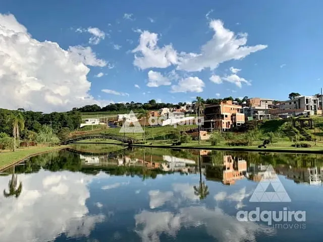 Terreno com 410m², à venda, no bairro Colônia Dona Luíza em Ponta Grossa
