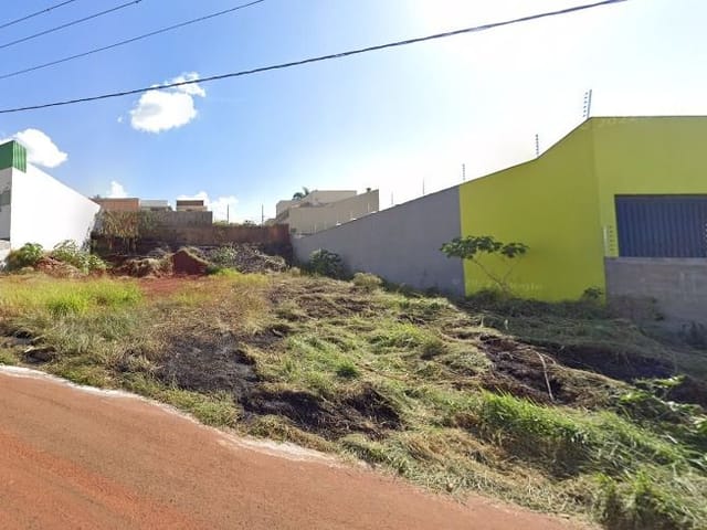 Terreno com 1245m², à venda, no bairro Jardim Santa Izabel em Cambé