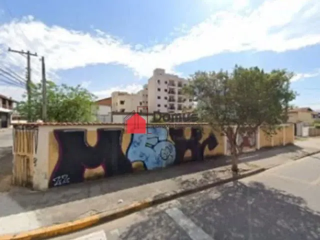 Terreno com 800m², à venda, no bairro São Benedito em Pindamonhangaba
