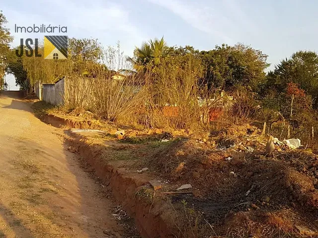 Terreno com 1692m², à venda, no bairro Vila Velha em Caçapava