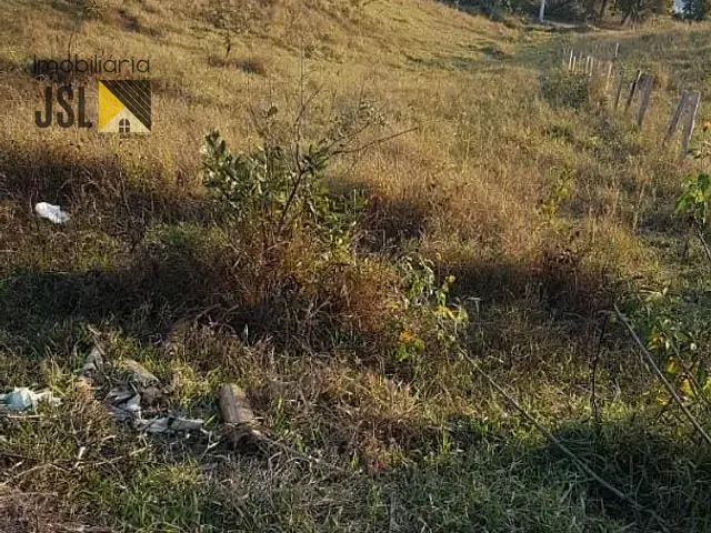 Terreno com 1692m², à venda, no bairro Vila Velha em Caçapava