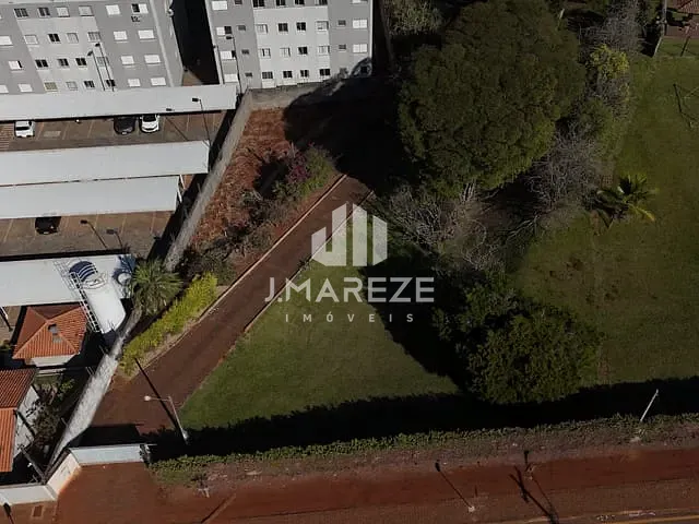 Terreno com 1350m², à venda, no bairro Vila Nova em Apucarana