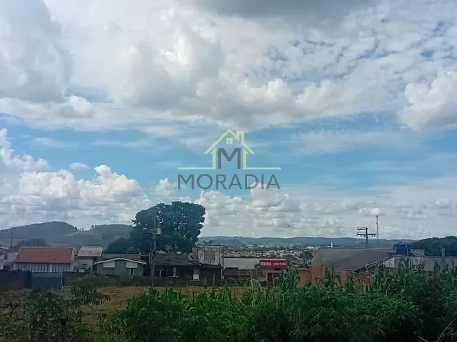 Terreno com 15000m², à venda, no bairro Recreio dos Bandeirantes em Guaxupé