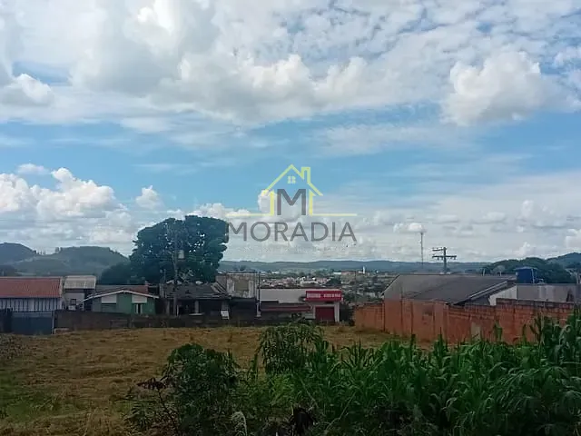 Terreno com 15000m², à venda, no bairro Recreio dos Bandeirantes em Guaxupé