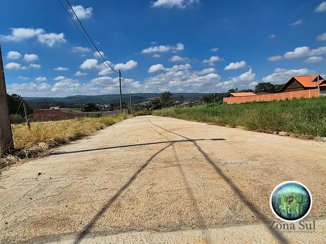 Terreno com 500m², à venda, no bairro Jd. Primavera em Salto de Pirapora