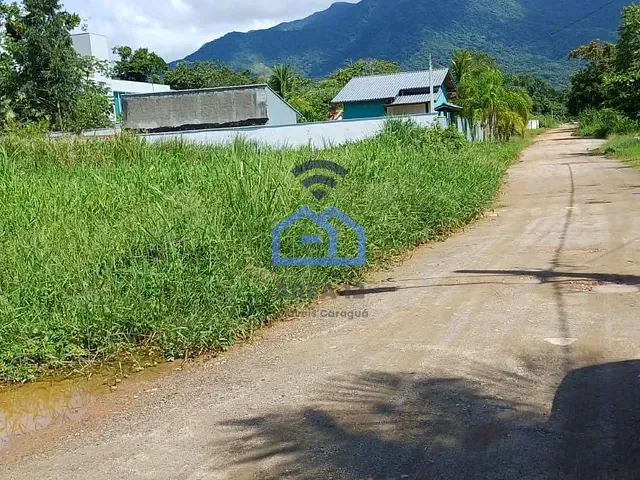 Terreno com 360m², à venda, no bairro Massaguaçu em Caraguatatuba