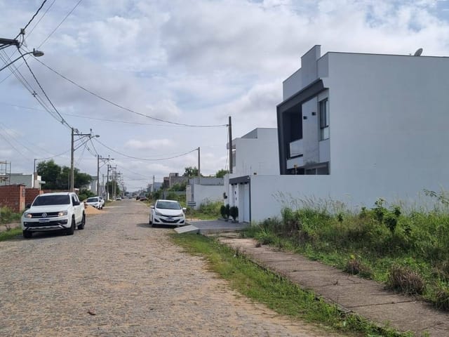 Terreno com 217m², à venda, no bairro Jardim Botanico em Campos dos Goytacazes