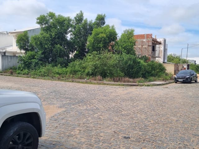 Terreno com 217m², à venda, no bairro Jardim Botanico em Campos dos Goytacazes