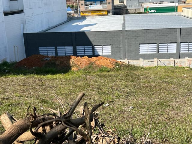 Terreno com 640m², para alugar, no bairro Portais (Polvilho) em Cajamar