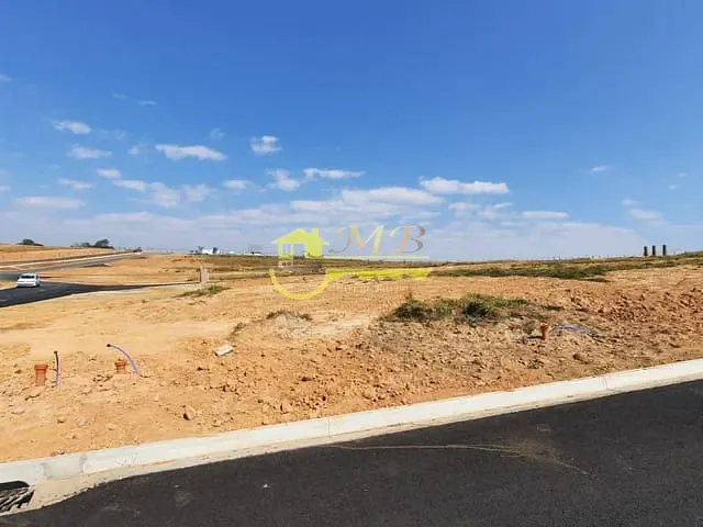 Terreno com 140m², à venda, no bairro Parque Valença II em Campinas