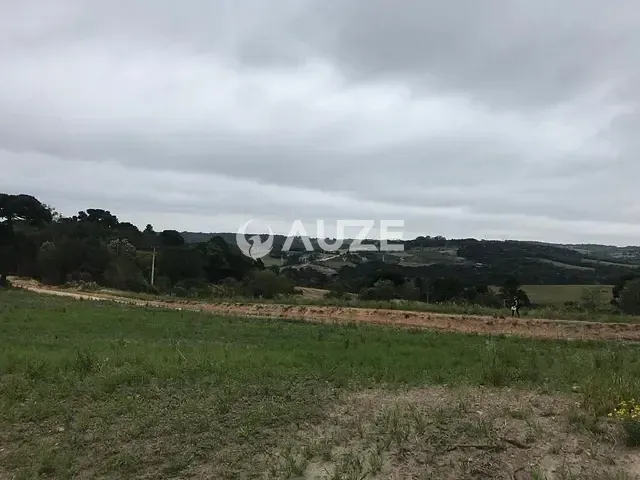 Terreno com 5m², à venda, no bairro Não informado em Lapa