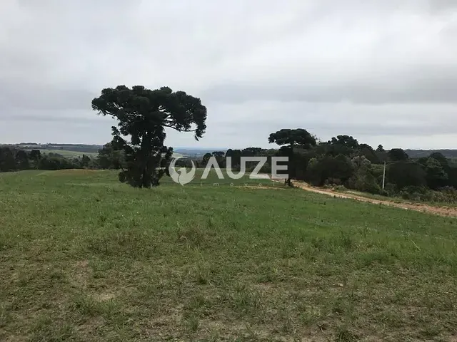 Terreno com 5m², à venda, no bairro Não informado em Lapa