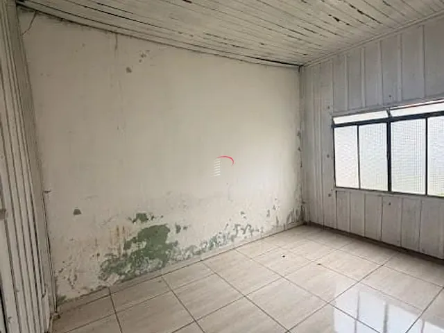 Terreno com 270m², à venda, no bairro Santos Dumont em Londrina