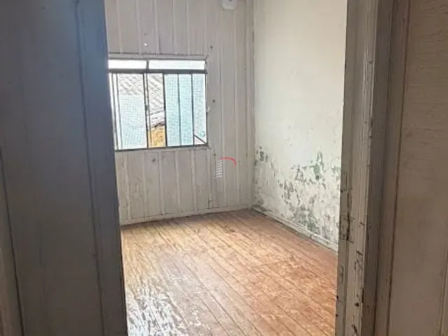 Terreno com 270m², à venda, no bairro Santos Dumont em Londrina