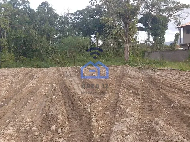 Terreno com 245m², à venda, no bairro Jardim das Gaivotas em Caraguatatuba