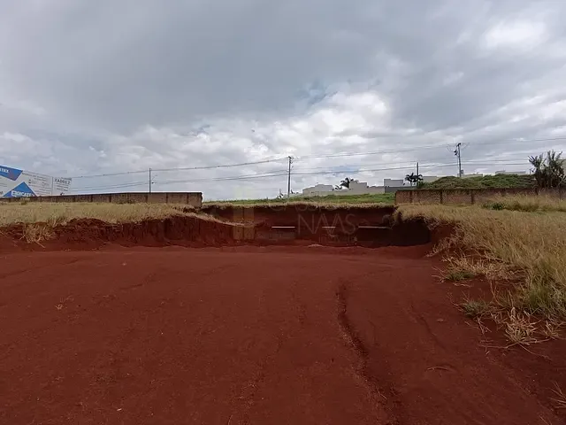 Terreno com 488m², à venda, no bairro Ecoville em Apucarana
