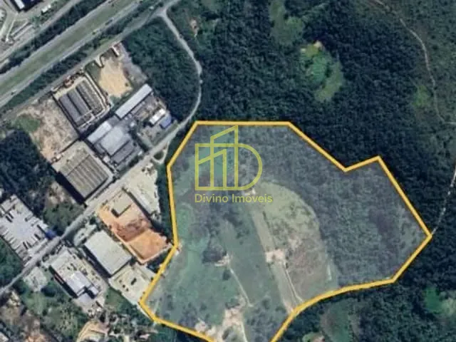 Terreno com 120000m², à venda, no bairro Aparecidinha em Sorocaba