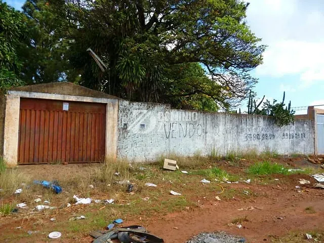 Terreno com 2000m², à venda, no bairro Parque das Gameleiras em Uberaba