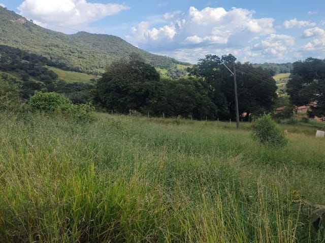 Terreno com 1450m², à venda, no bairro Pires em Extrema