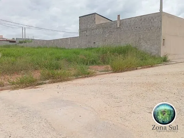 Terreno com 500m², à venda, no bairro Jd. Primavera em Salto de Pirapora