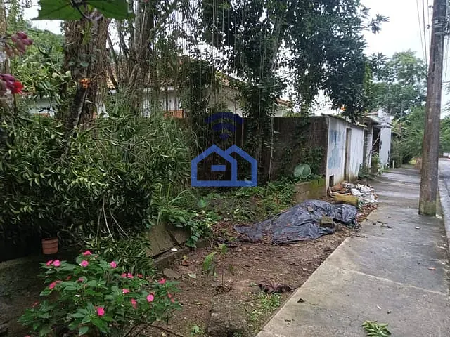 Terreno com 360m², à venda, no bairro Cidade Jardim em Caraguatatuba