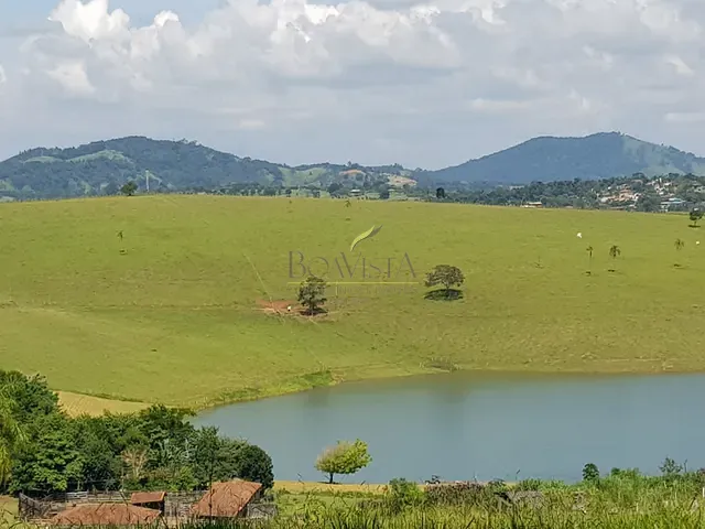 Terreno com 20316m², à venda, no bairro Barrocão em Piracaia
