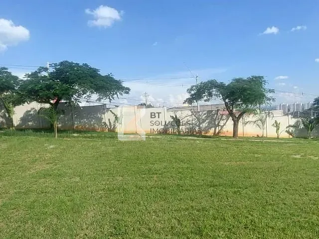 Terreno com 360m², à venda, no bairro Vila Inglesa em Indaiatuba