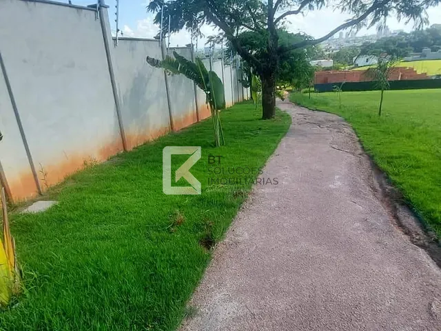 Terreno com 360m², à venda, no bairro Vila Inglesa em Indaiatuba