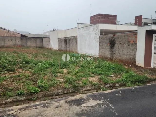 Terreno com 160m², à venda, no bairro Jardim Rezek IV em Artur Nogueira