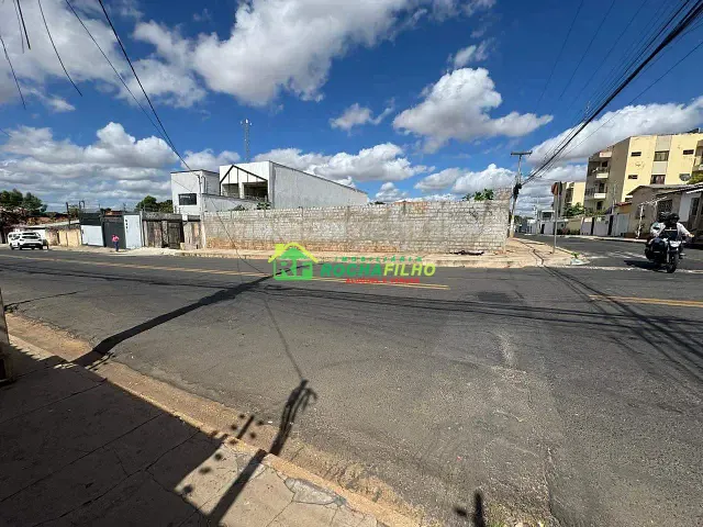 Terreno com 570m², para alugar, no bairro Cabral em Teresina