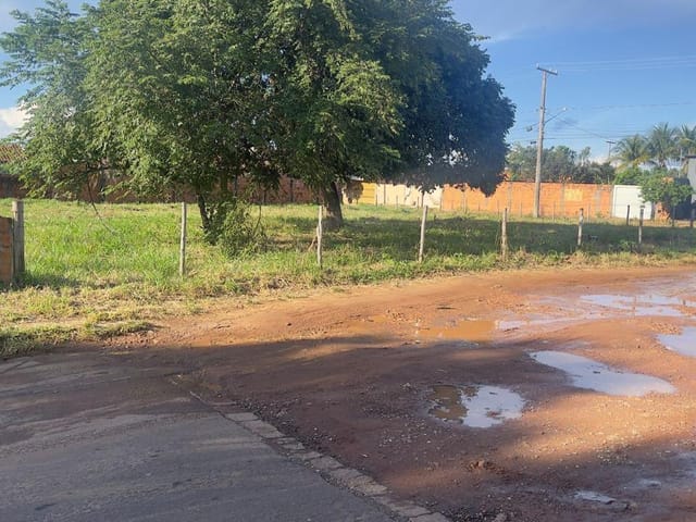 Terreno com 1600m², à venda, no bairro Jardim Canguru em Campo Grande