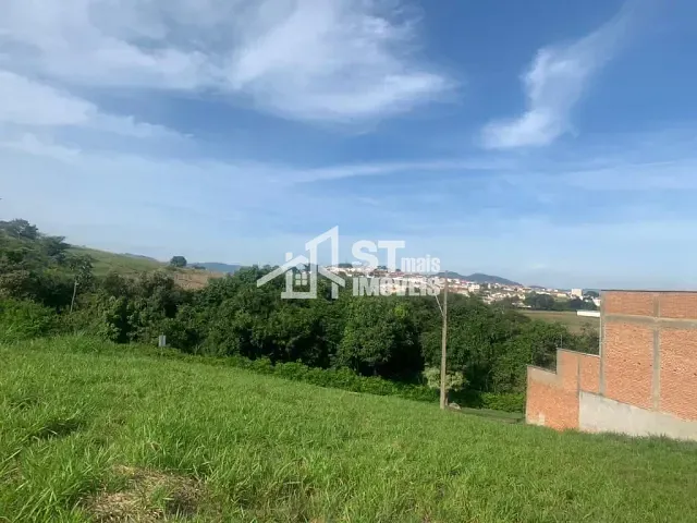 Terreno com 340m², à venda, no bairro Andradas em Andradas